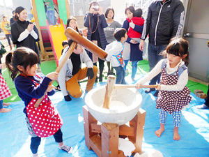 餅つき